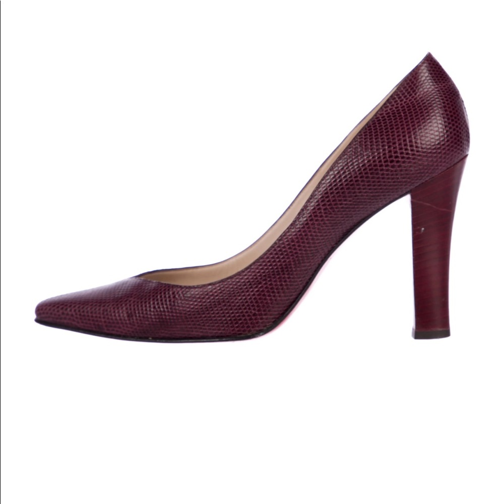 Christian Louboutin Karung Pointed Toe Pumps Authentic Size 36